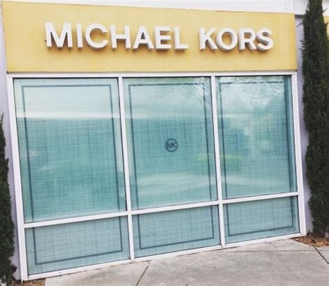 michael kors outlet petaluma